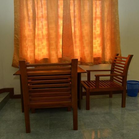 Hotel Mandakini Battaramulla Luaran gambar