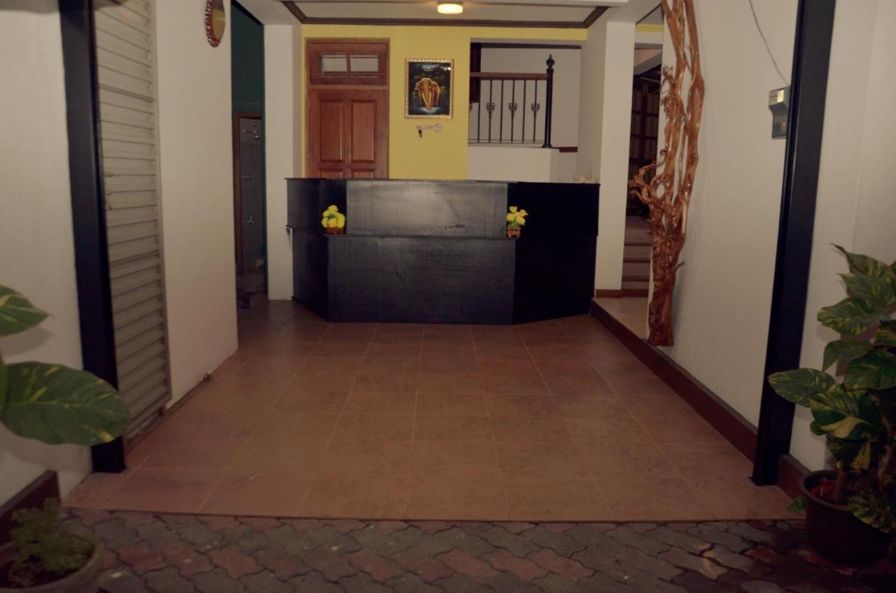 Hotel Mandakini Battaramulla Luaran gambar